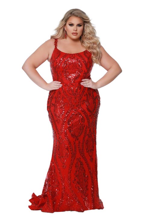 Plus Size Scoop Neck Fitted Sequin Evening Gown