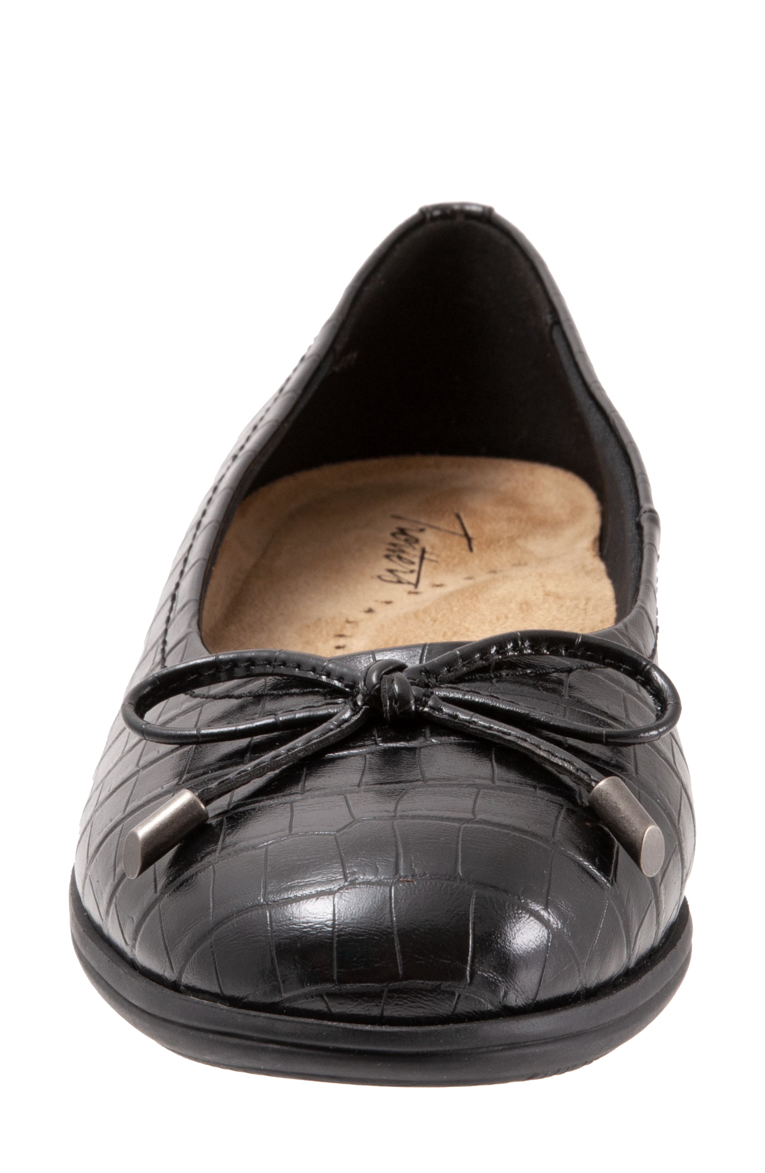 Trotters Dellis Ballet Flat, Alternate, color, Black Croc Print Leather