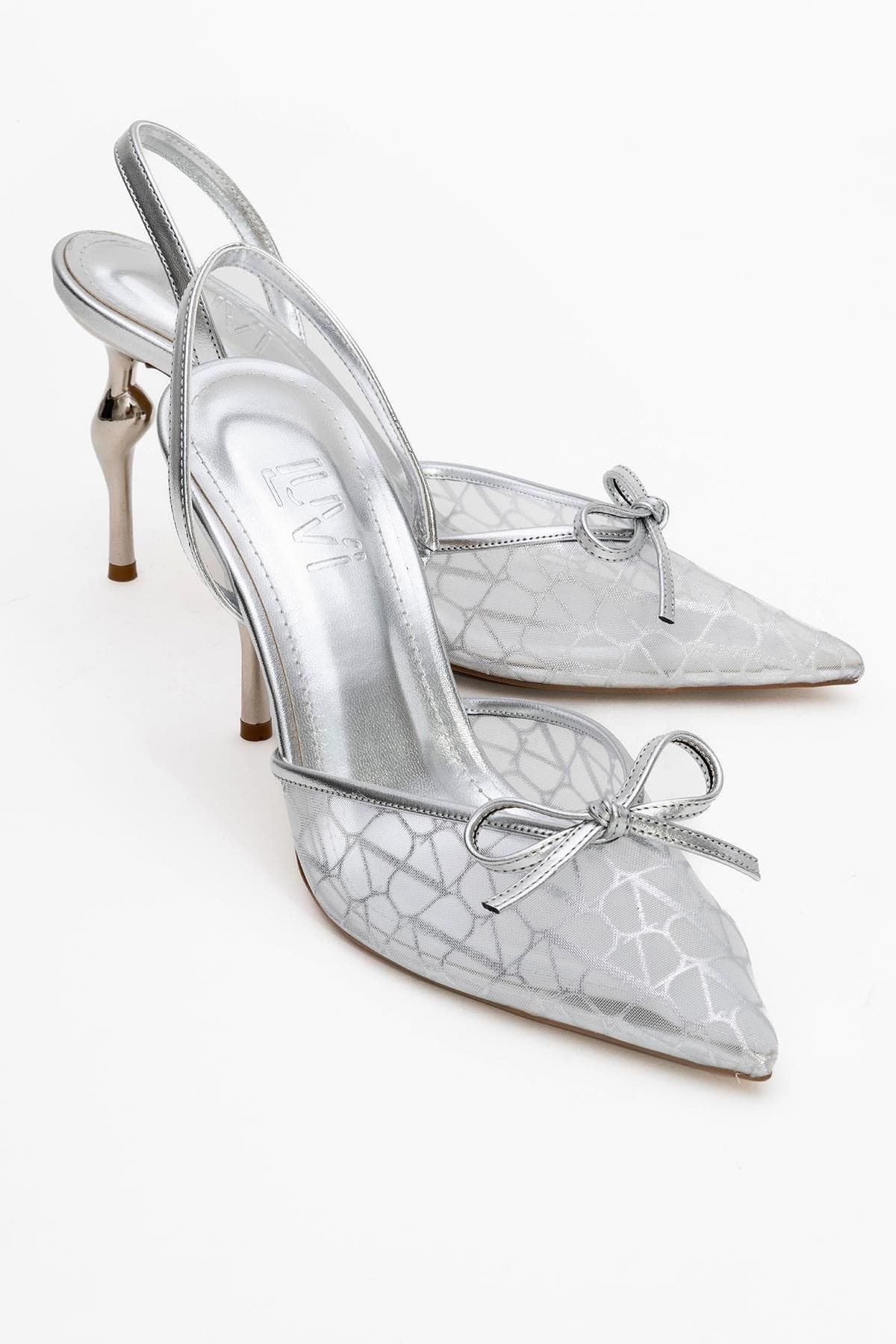 Peony Mesh Bow Pointed Toe Pump, Alternate, color, Silver Mesh