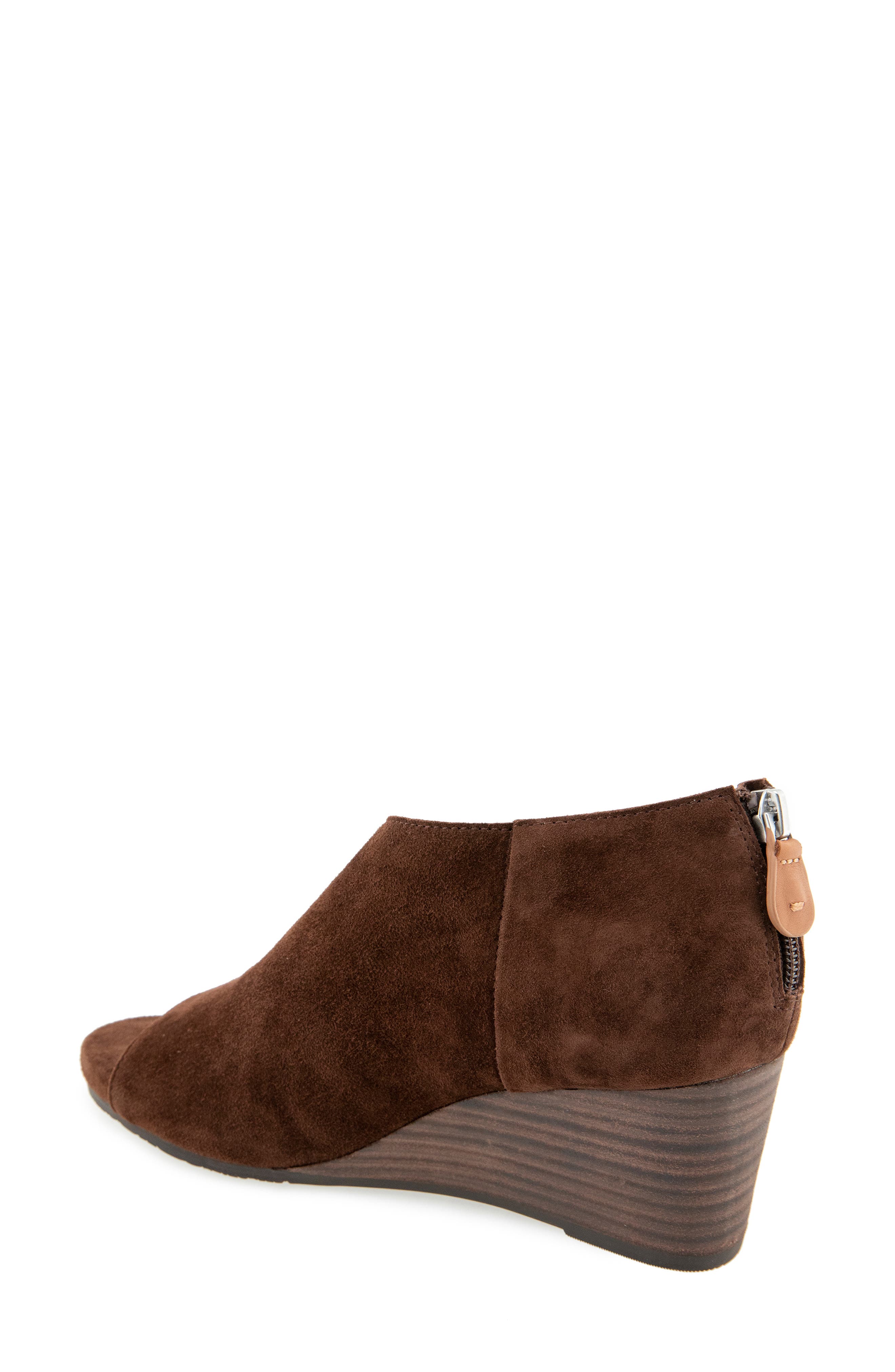 Talerie Perforated Wedge Sandal, Alternate, color, MUSTANG SUEDE