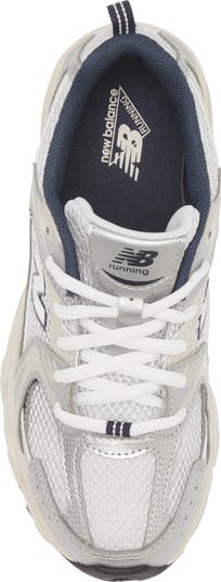 530 Sneaker