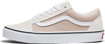 Old Skool Low Top Sneaker