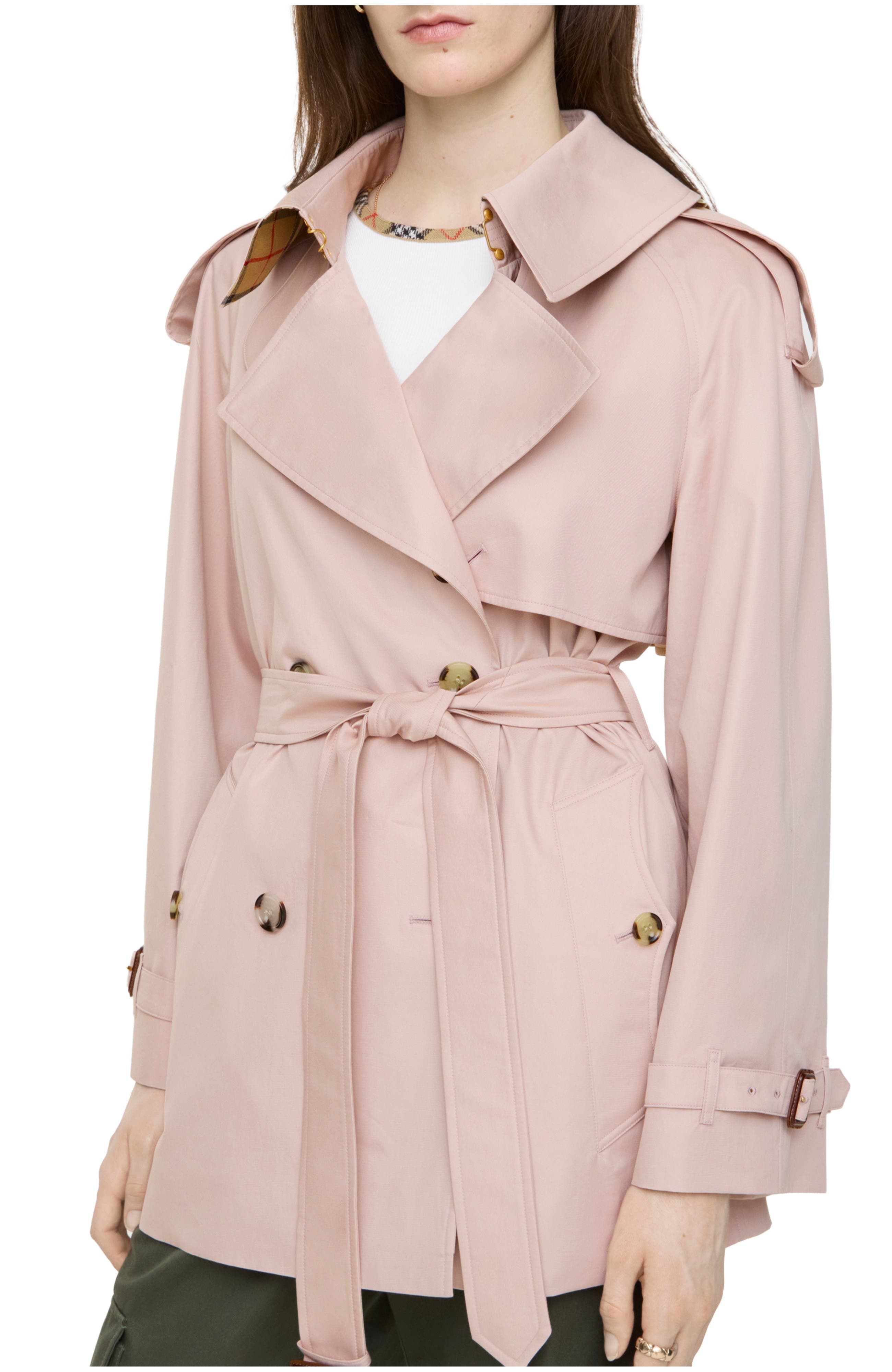 Pale sugar pink
