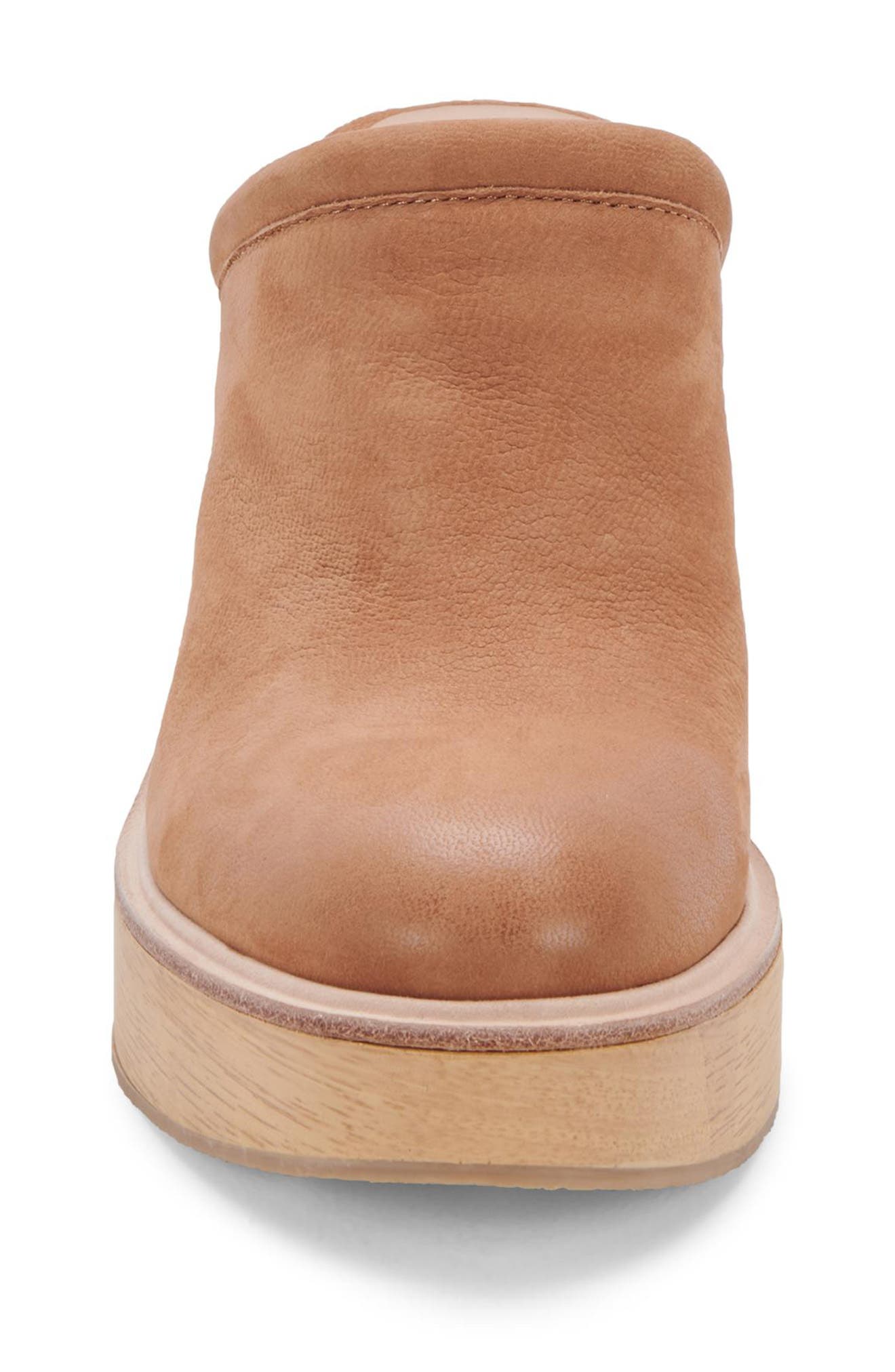 Camdin Clog, Alternate, color, PRALINE NUBUCK