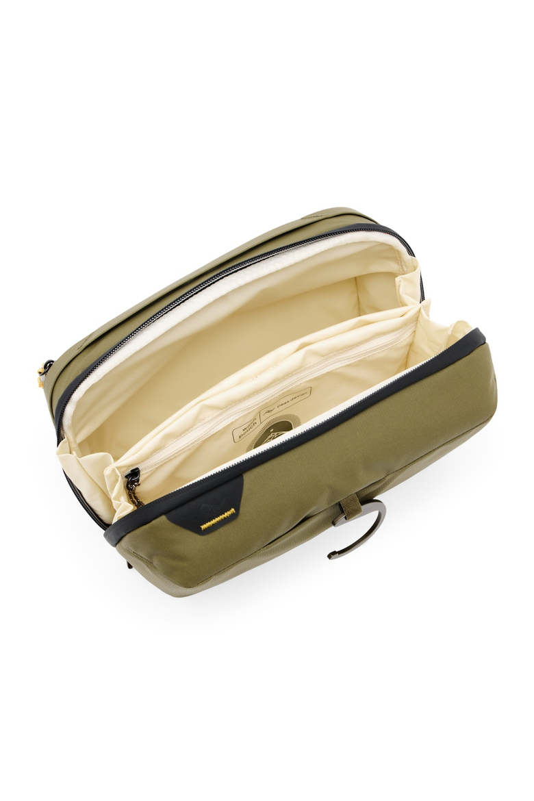 Wash Pouch, Alternate, color, Kelp