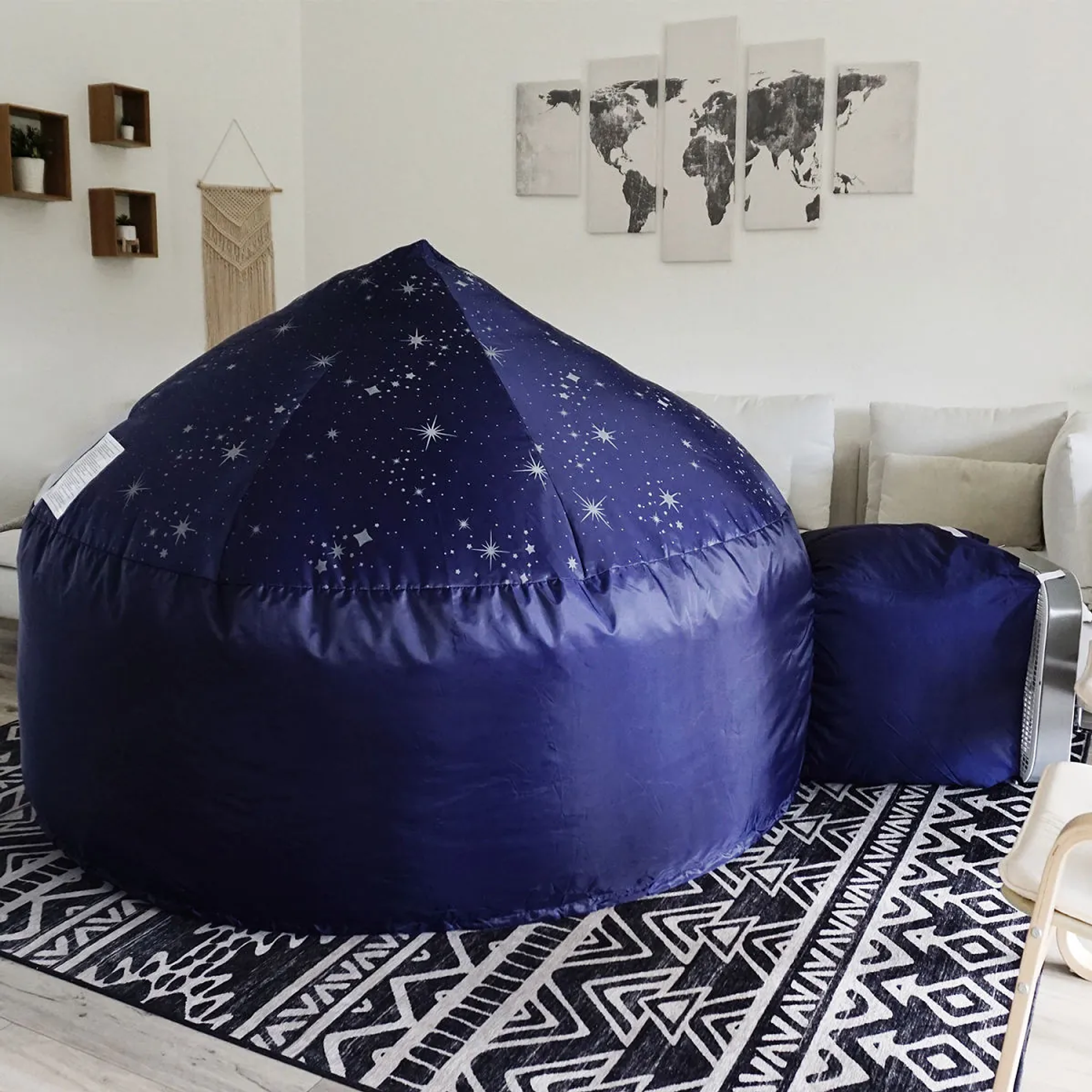 selected Dark Blue / Silver