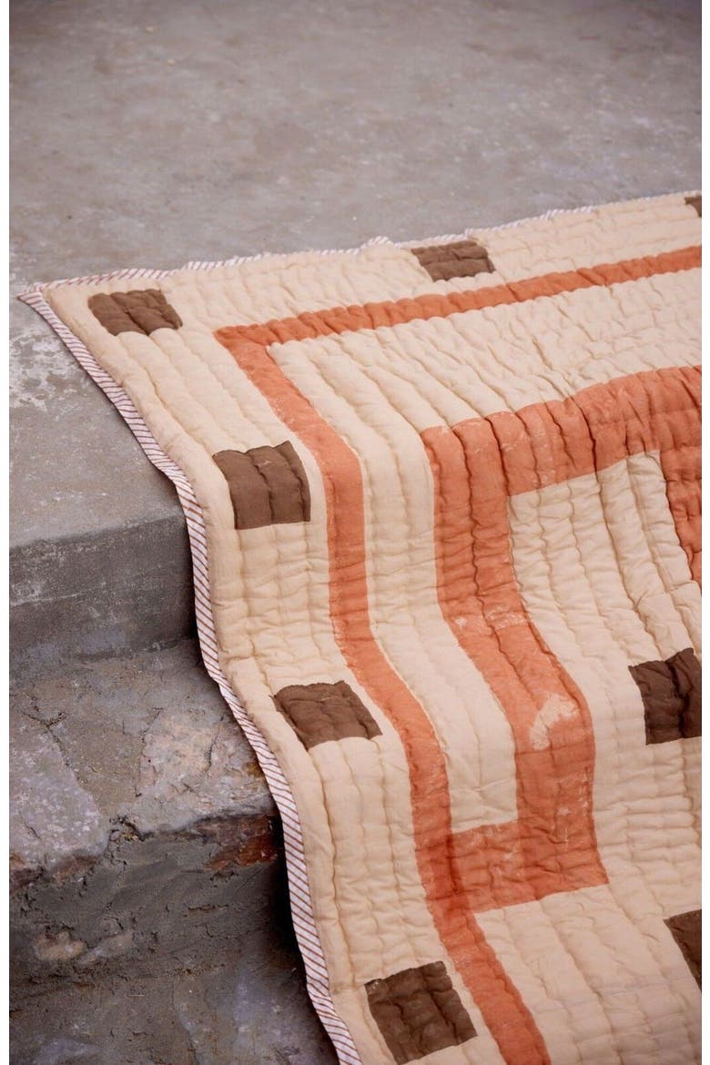 Taos Quilt - with 2 shams, Alternate, color, Beige, brown