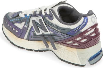 Gender Inclusive 1906A Running Shoe