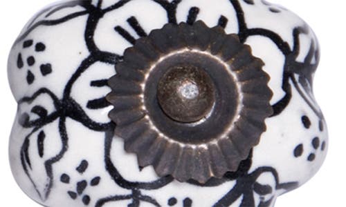 Kinetic 8-pack Knobs In Black White Floral