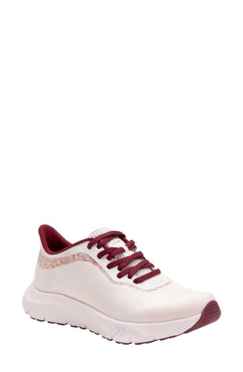 Rize Sneaker