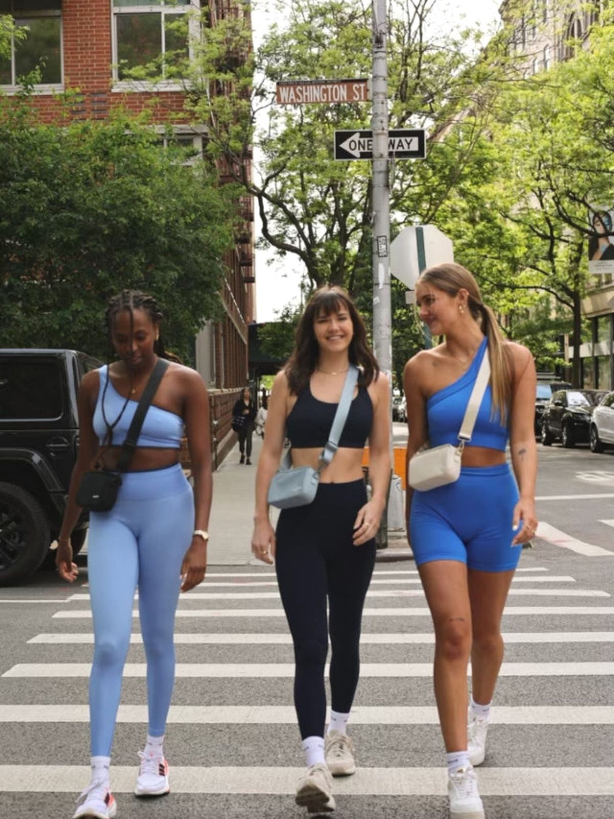 AUGUSTNOA Fanny Pack Crossbody Bag, Alternate, color, Cream