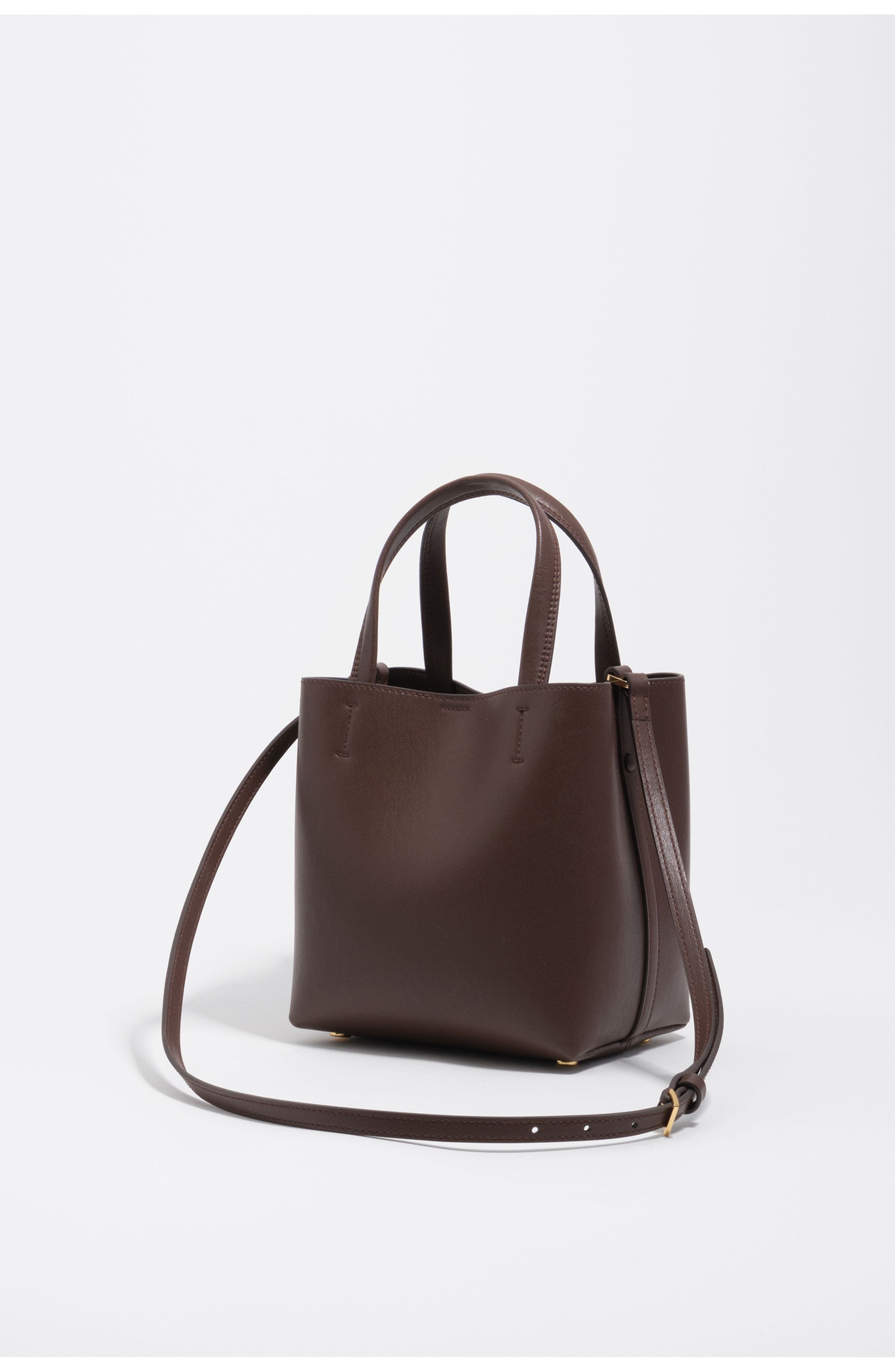 Bimba y Lola Chihuahua Leather Bag, Alternate, color, Chocolate