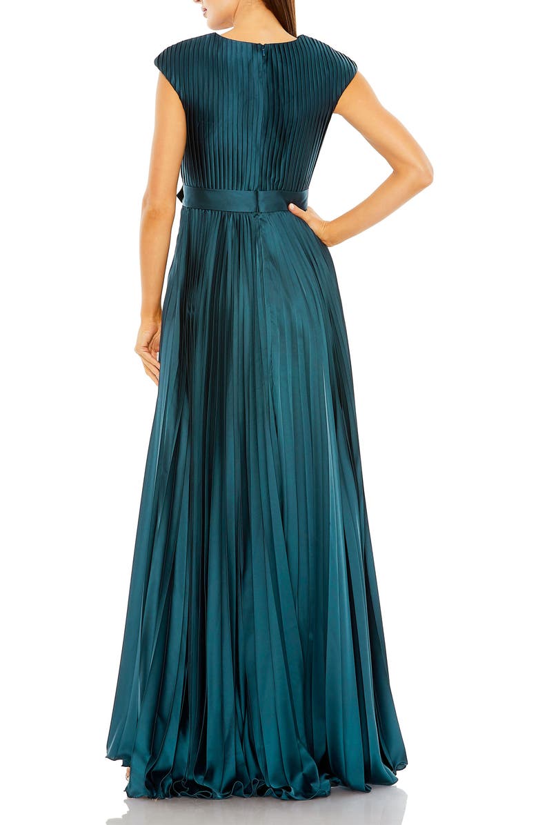 Mac Duggal Pleated Plunge Neck Belted A Line Gown, Alternate, color, Midnight