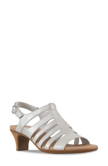 Munro Lanna Kitten Heel Slingback Sandal In Gray