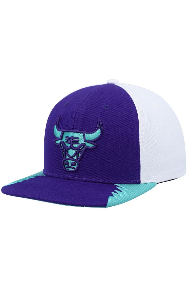 Mitchell & Ness Men's Mitchell & Ness Purple Chicago Bulls Day 5 Snapback Hat, Main, color, Purple