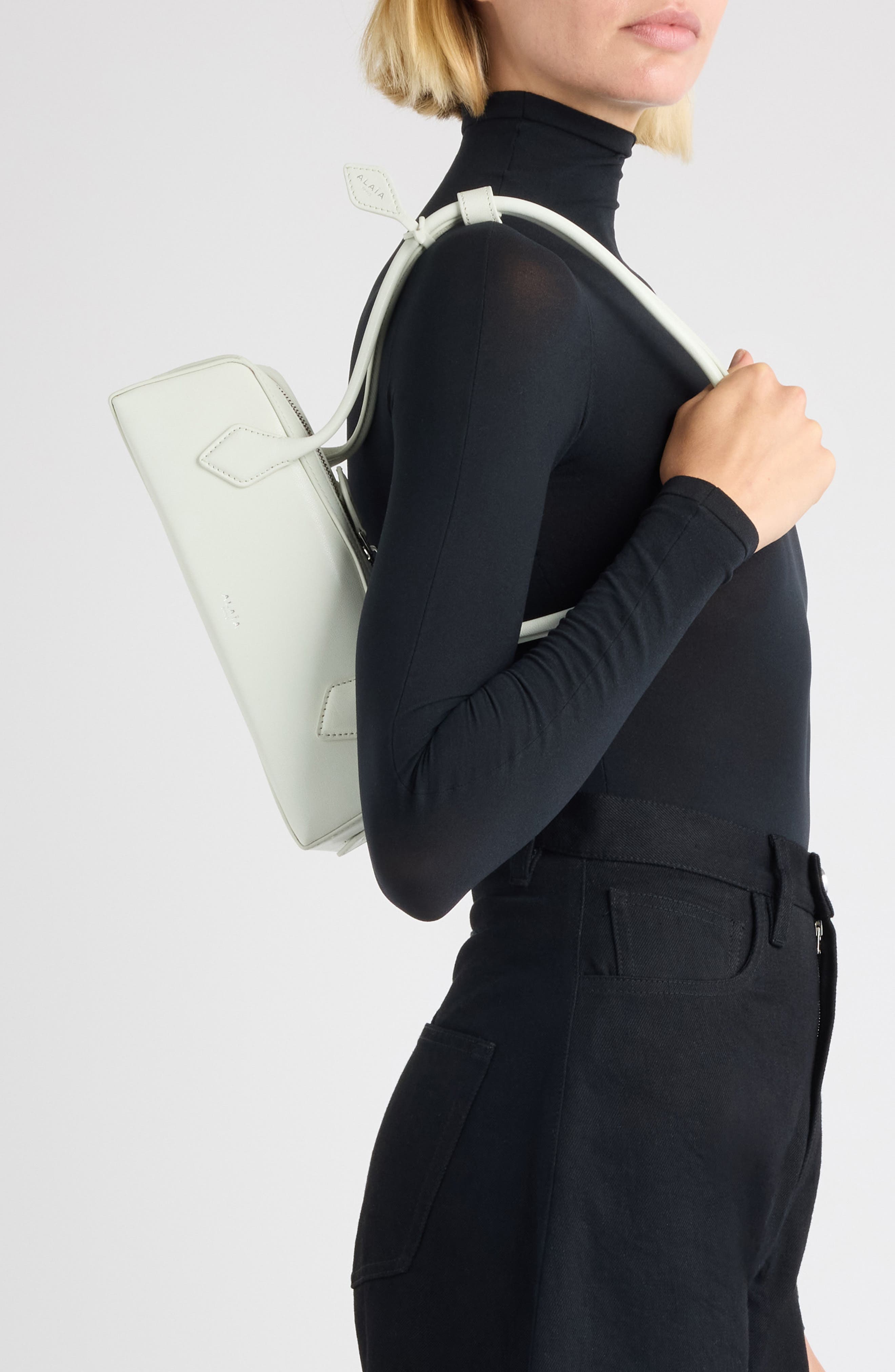 Alaïa Small Le Teckel Leather East/West Shoulder Bag, Alternate, color, Naturel