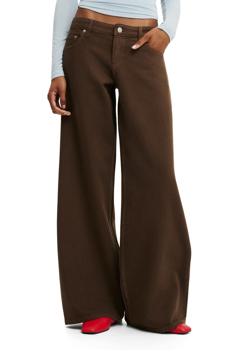 Low Rise Wide Leg Jeans, Main, color, WASHED CHOCOLATE