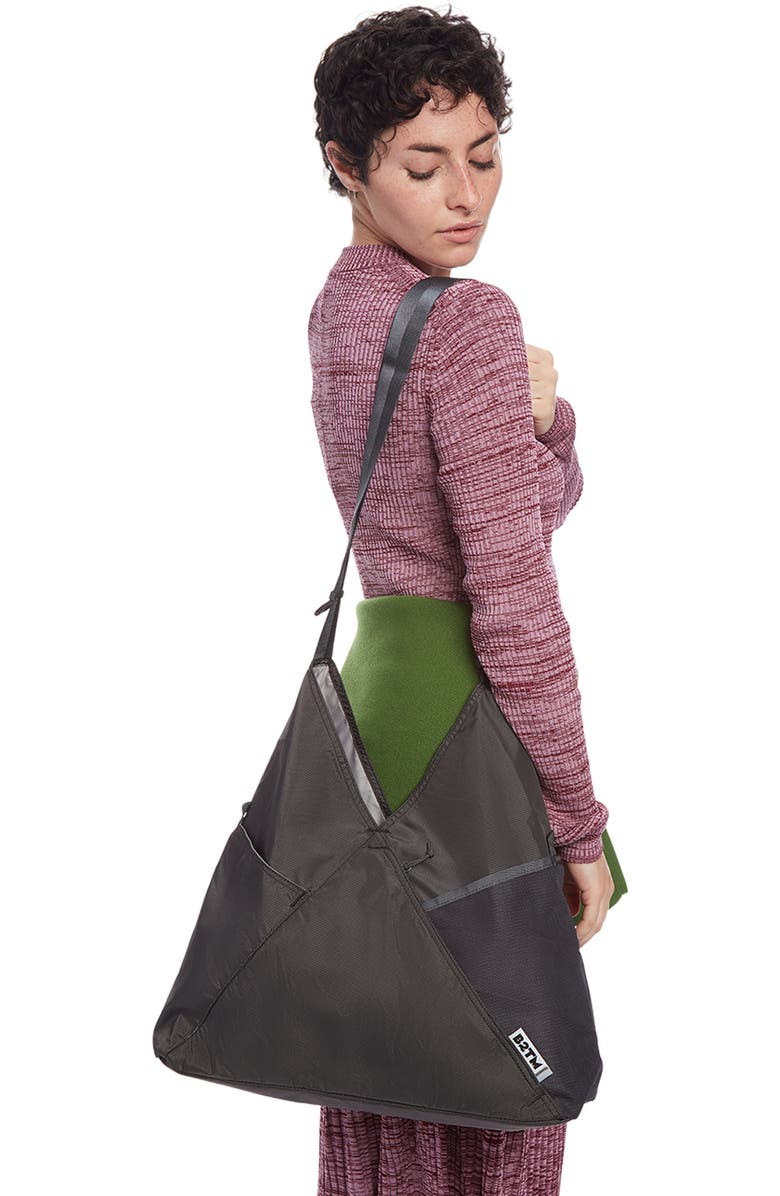 Baboon to the Moon Triangle Tote 18L, Alternate, color, Grey