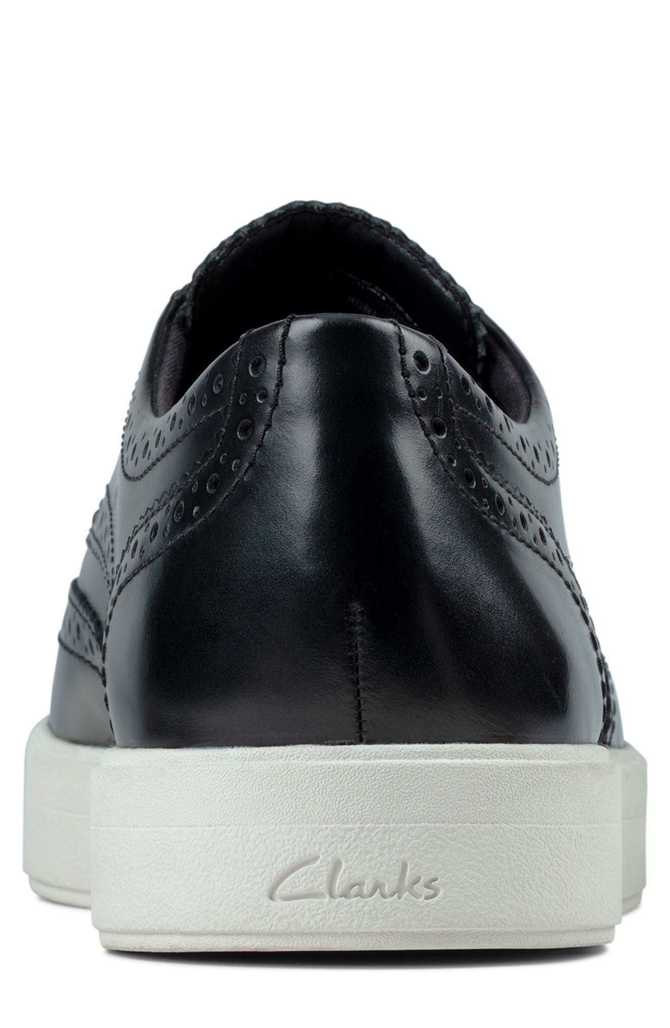 Clarks<sup>®</sup> Hero Limit Wingtip Sneaker, Alternate, color, 