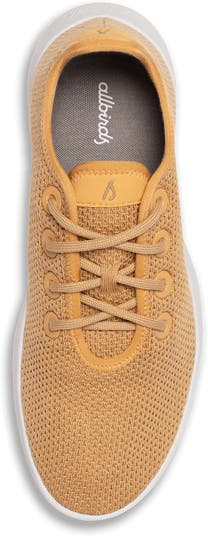 Pacer Sneaker
