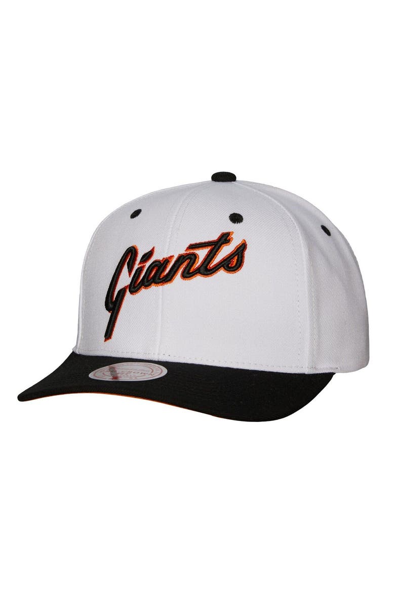 Men's Mitchell & Ness White San Francisco Giants Cooperstown Collection Pro Crown Snapback Hat, Main, color, White