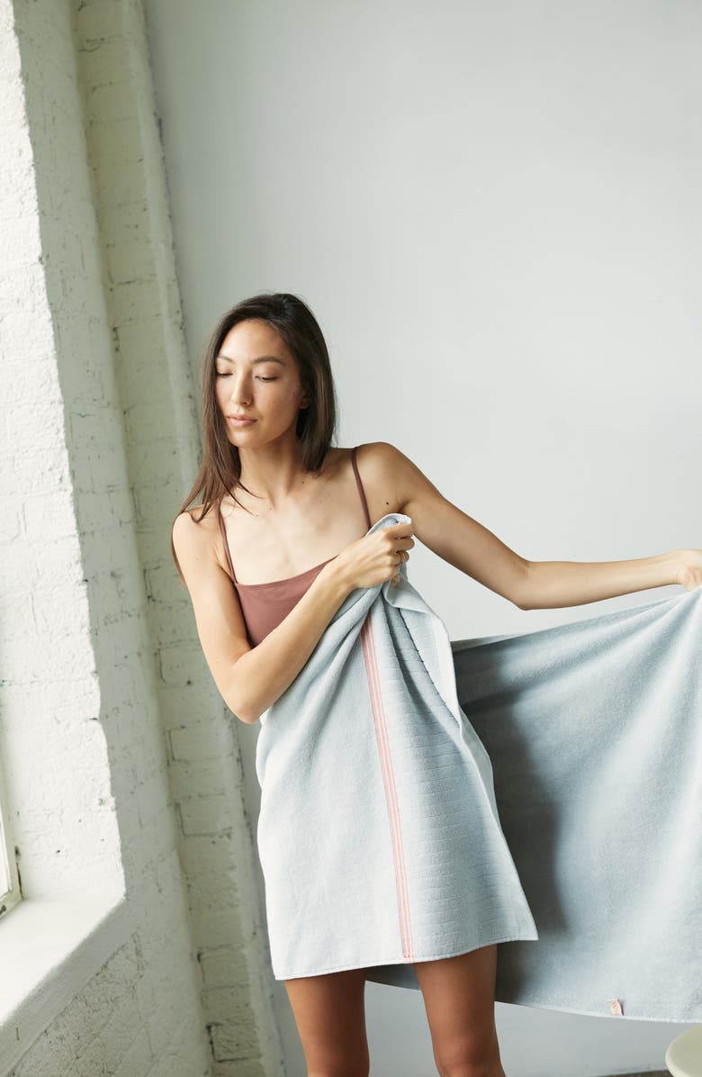 BAINA Hayes Organic Cotton Bath Towel, Alternate, color, 