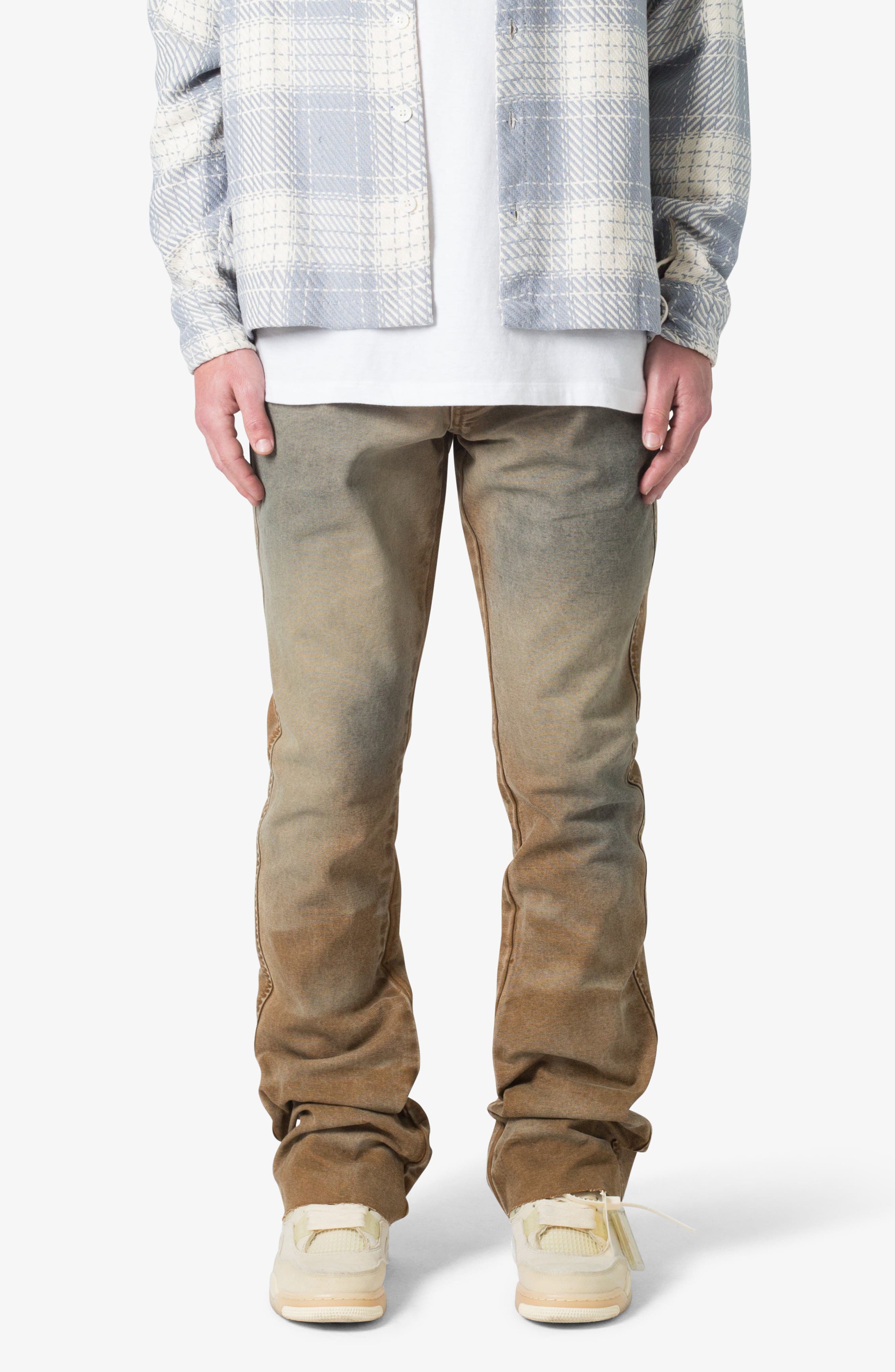 B643 Burnt Flare Jeans