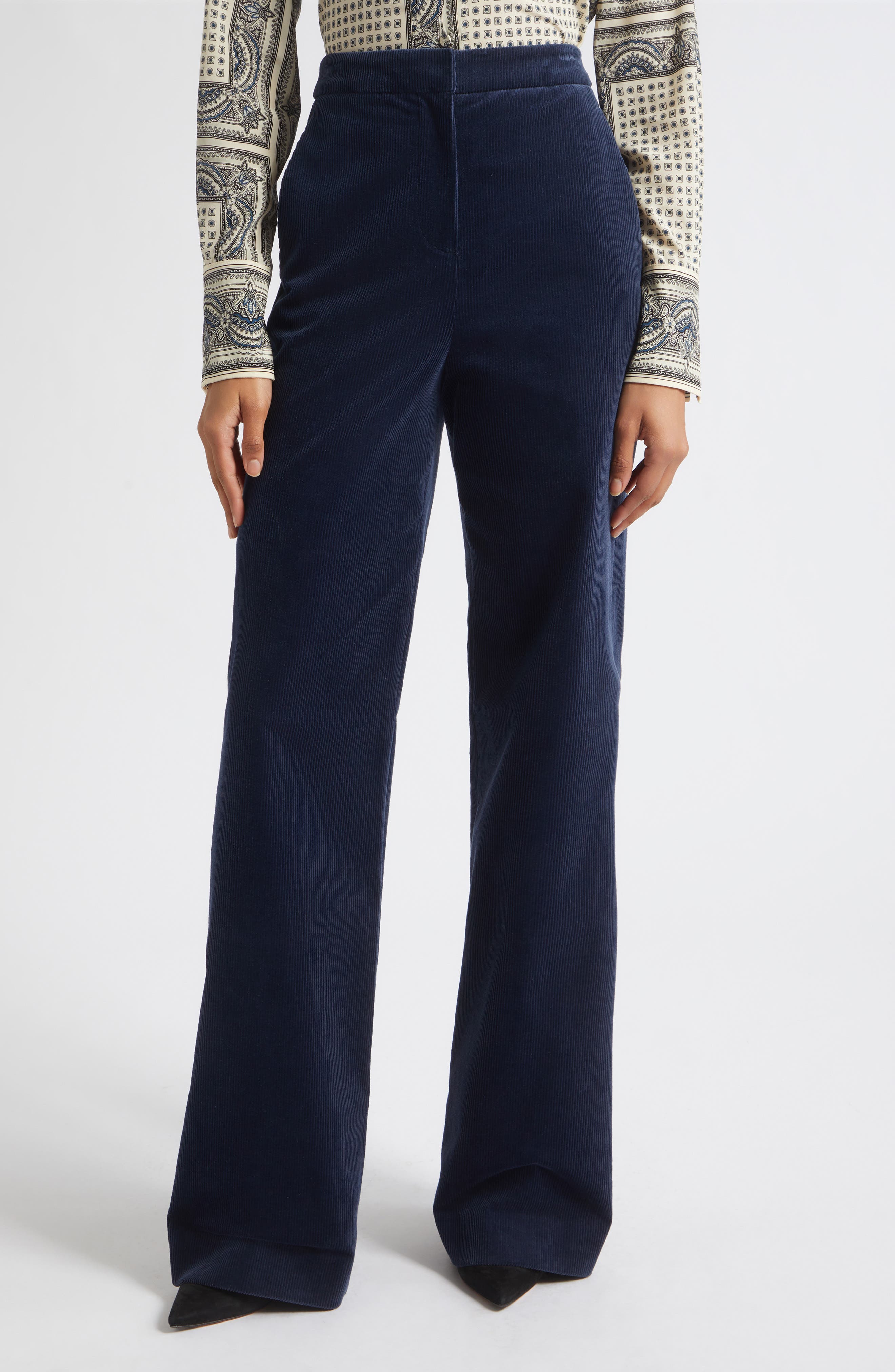selected HERITAGE NAVY