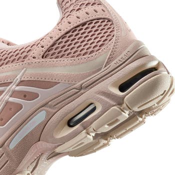 Air Max Moto 2K Sneaker