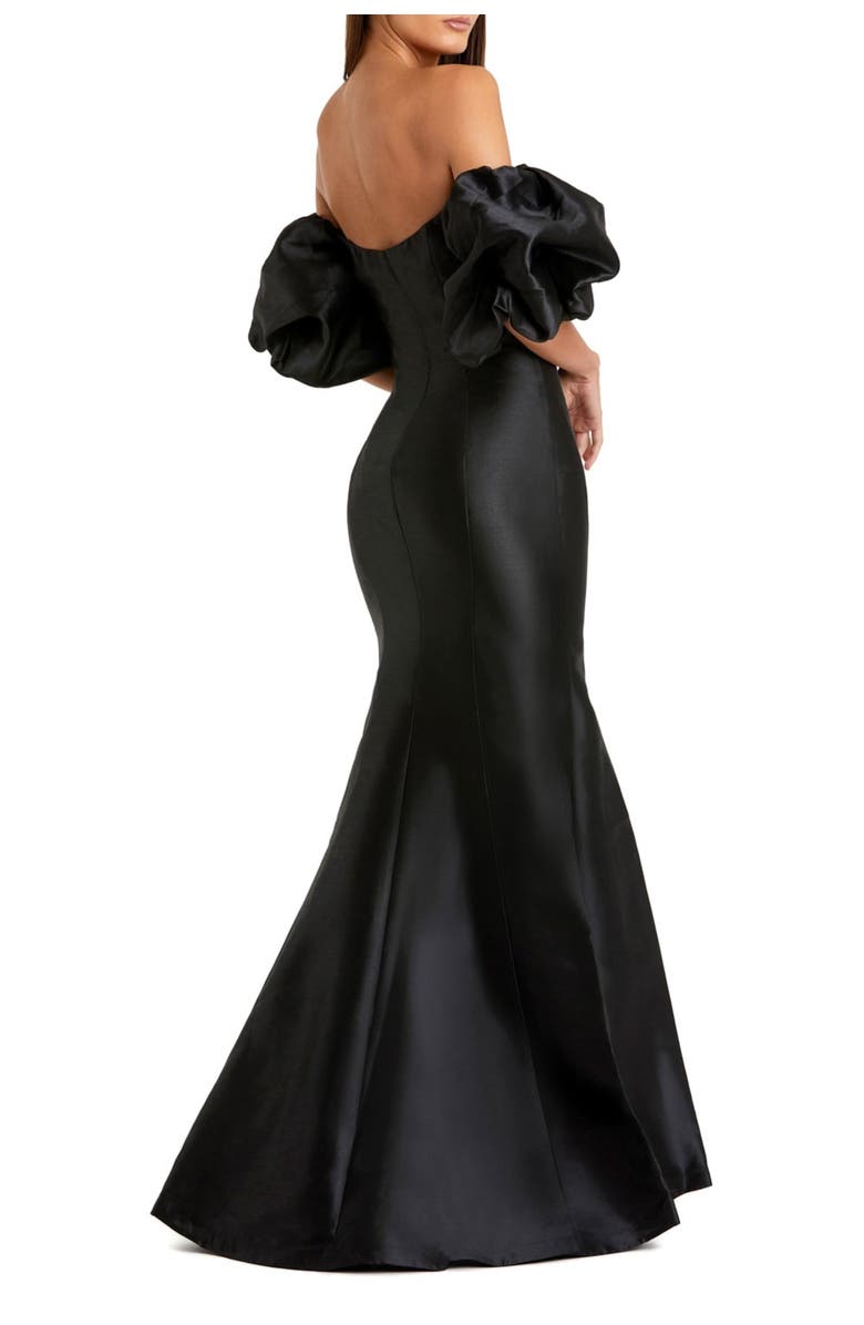 Mac Duggal Petite Sweetheart Off The Shoulder Puff Sleeve Gown, Alternate, color, Black