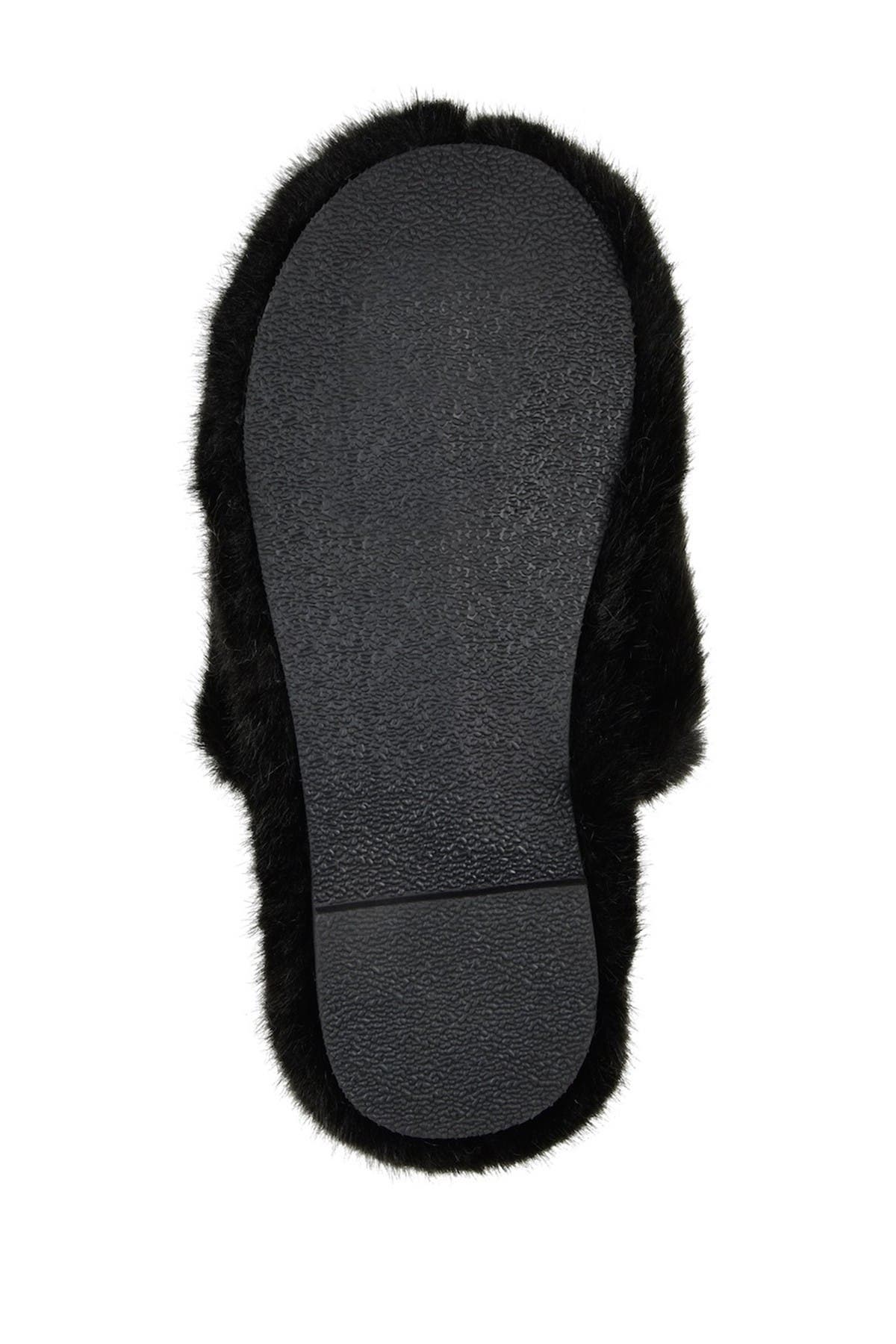 Journee Collection Cozy Faux Fur Slipper, Alternate, color, 