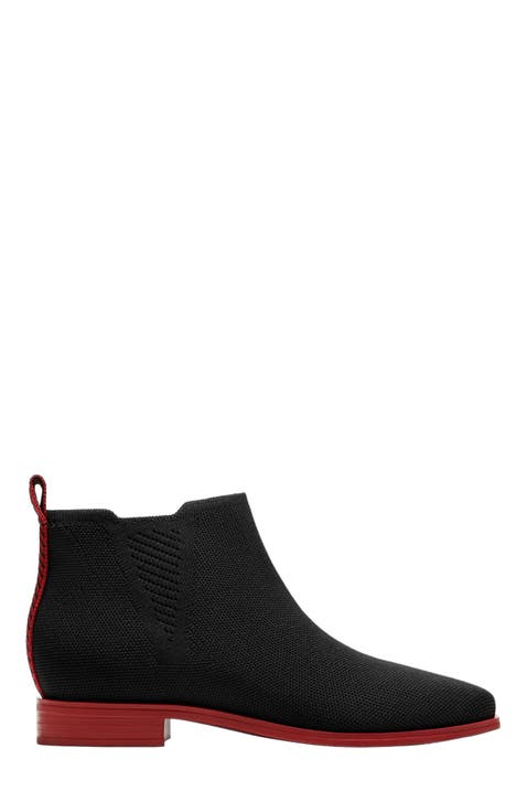 Ryan Slip-On Chelsea Boots