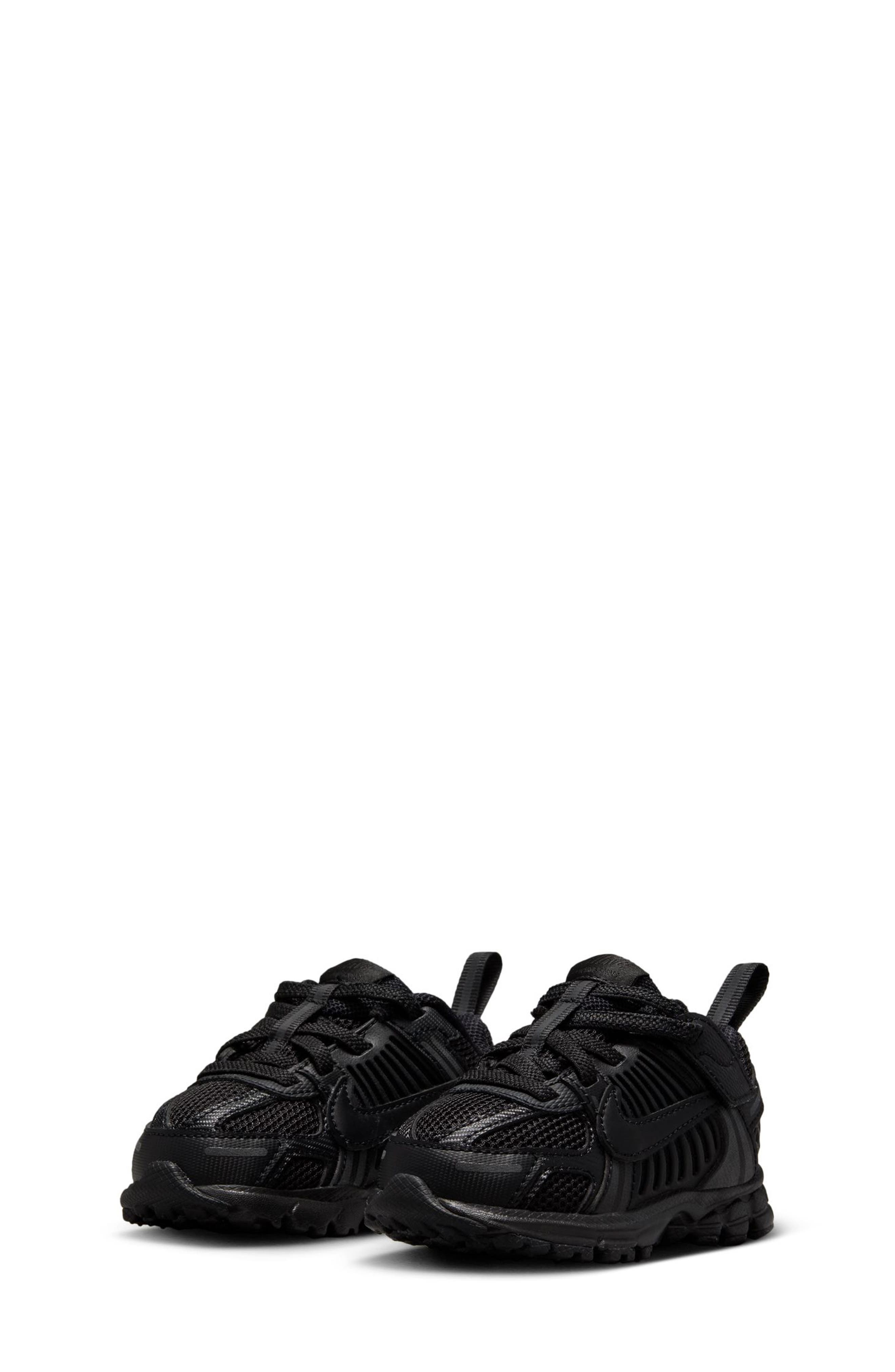 Nike Kids' Vomero 5 Sneaker, Alternate, color, Black/ Black