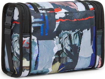 Alpha 3 Hanging Travel Kit