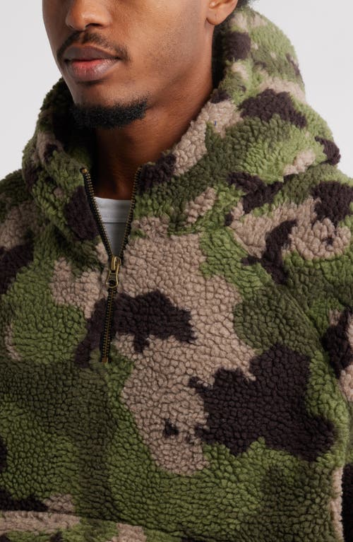VANS VANS OVERSIZE CAMO HOODED FLEECE QUARTER ZIP PULLOVER