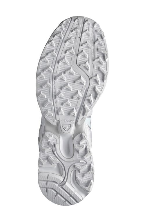 Salomon Xt-6 Sports Shoes In White