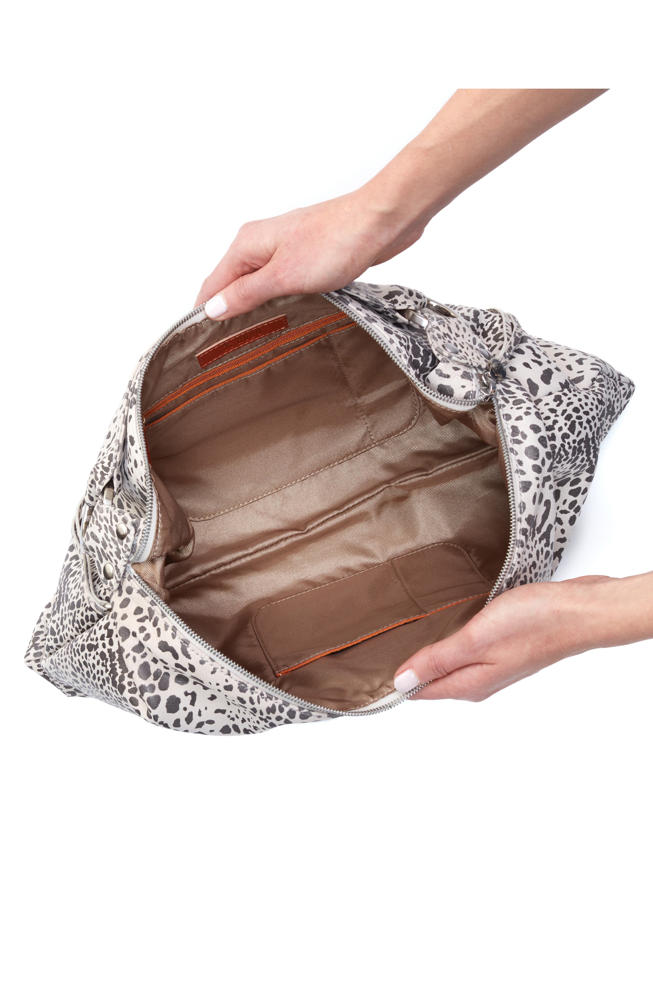 HOBO Paulette Small Leather Crossbody Bag, Alternate, color, 