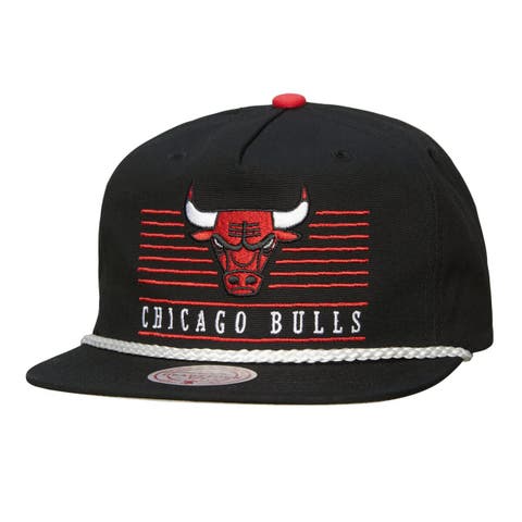 Men's Mitchell & Ness Black Chicago Bulls Ascend Deadstock Snapback Hat