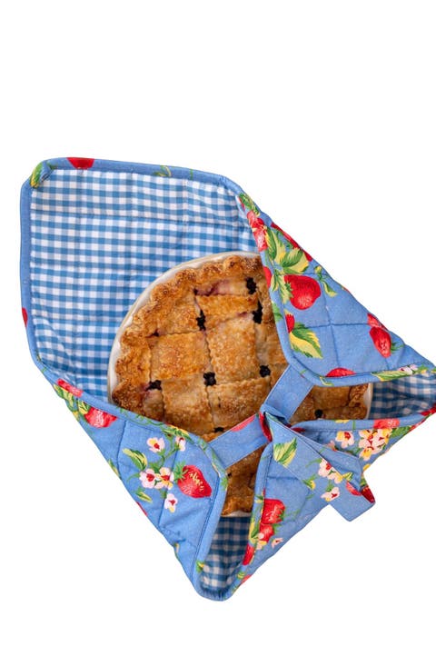 Strawberry Magic Pie Carrier