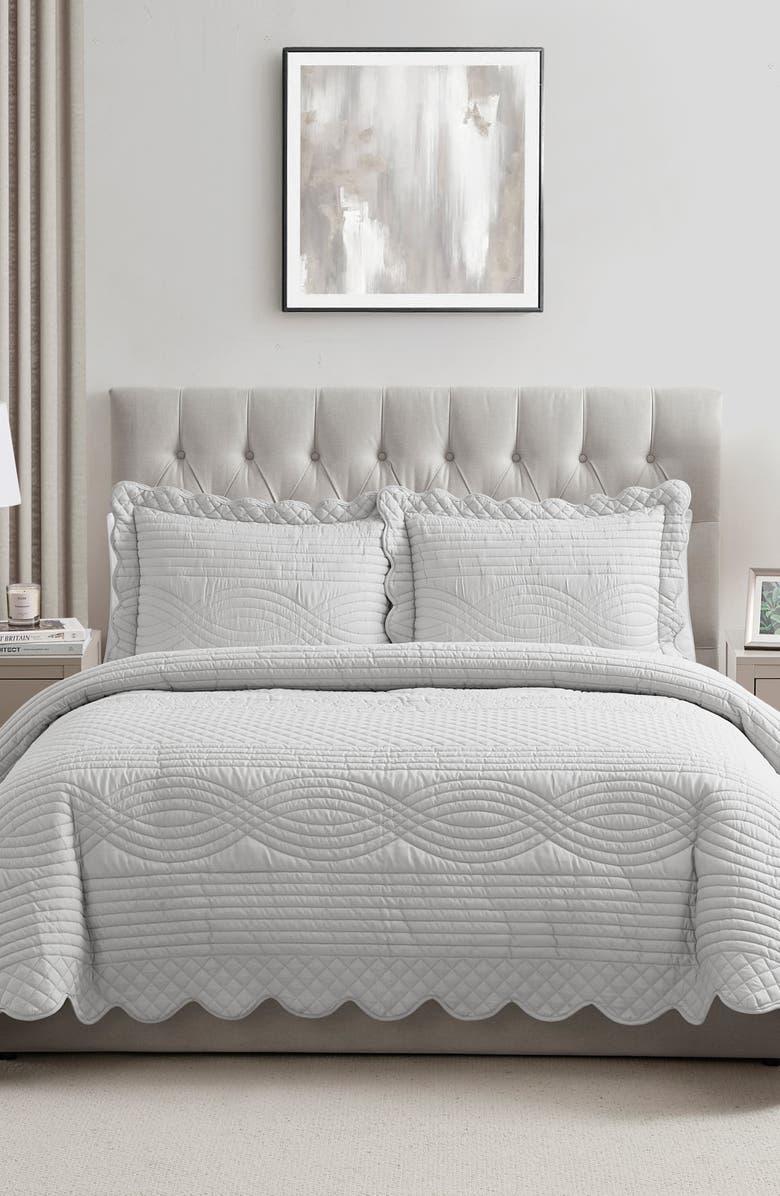 VCNY HOME Scallop Microfiber Quilt Set, Alternate, color, Grey