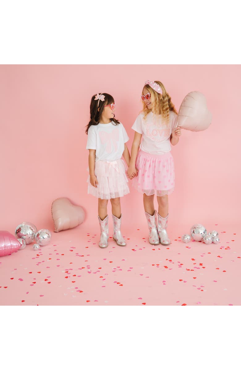 Sweet Wink Pearl Love Patch Valentine's Day Short Sleeve T-Shirt, Alternate, color, Ballet Pink