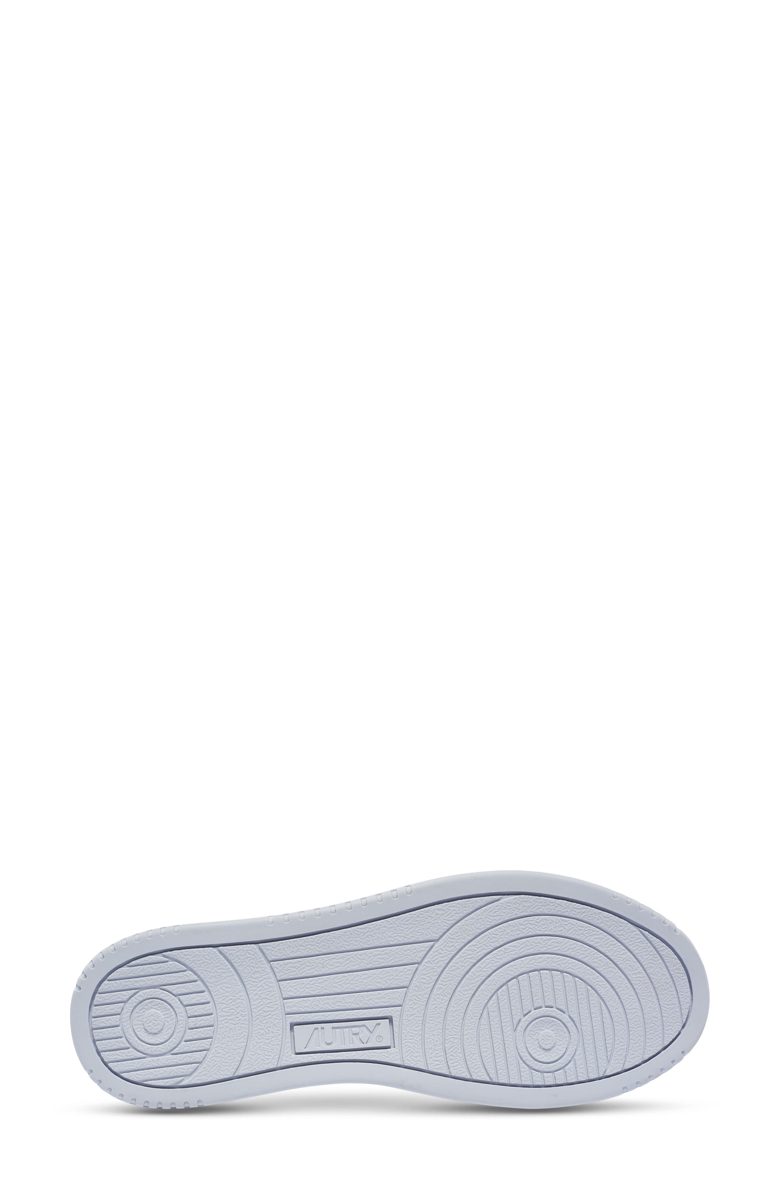 AUTRY Medalist Low Top Sneaker, Alternate, color, Quite Grey Canvas