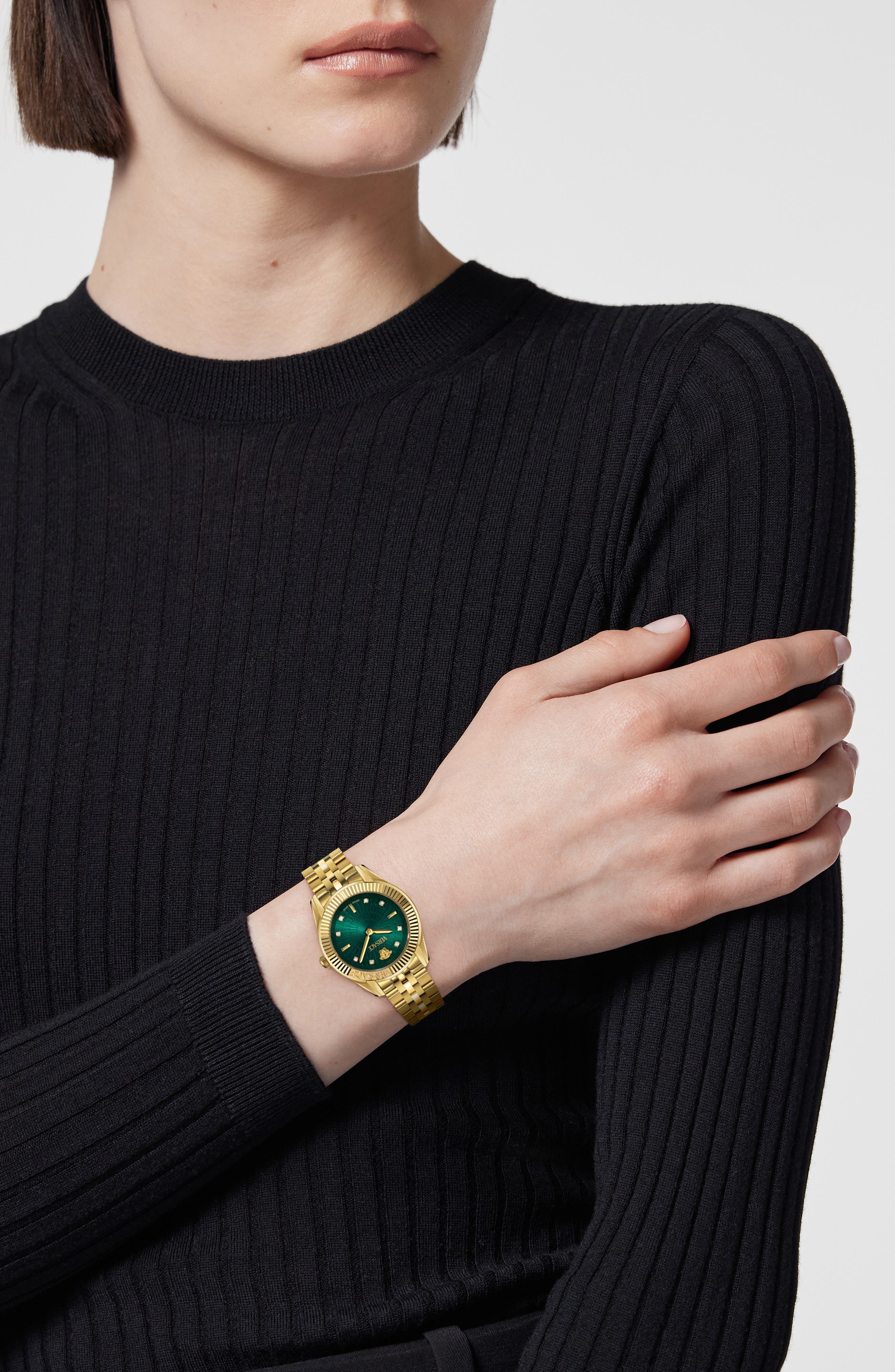 Женские часы Versace Greca Time Diamond Bracelet Watch, 30mm — фото 2