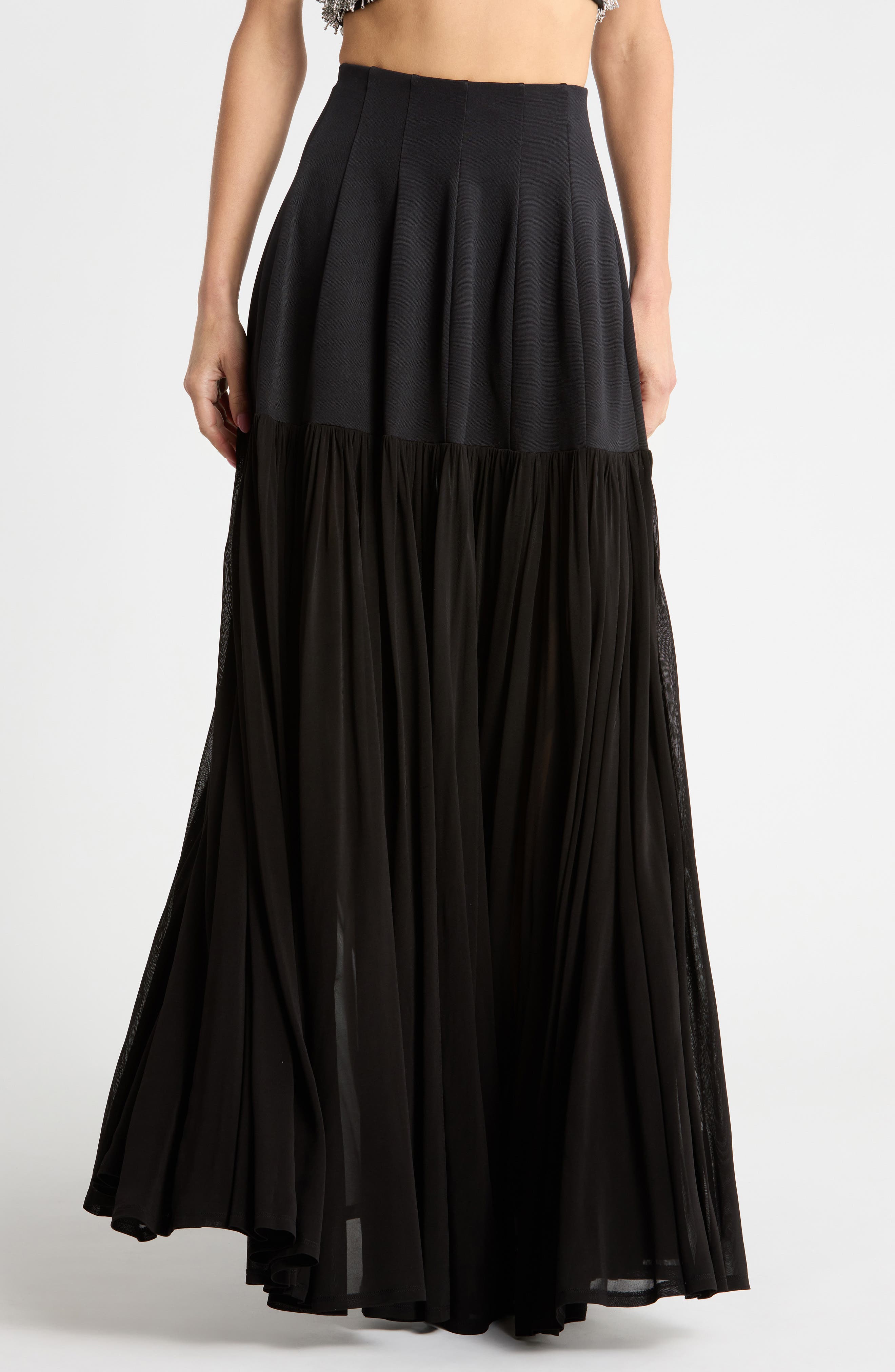 Saryn Midi Skirt