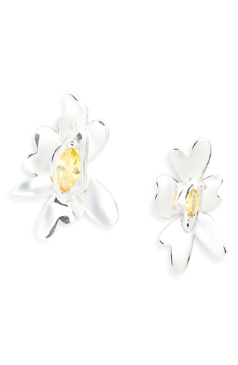【COLLINA STRADA】HAPPY FLOWER EARRINGS_PINK Collina Strada Fasciation Flower Earrings Hot Pink | END. (US)