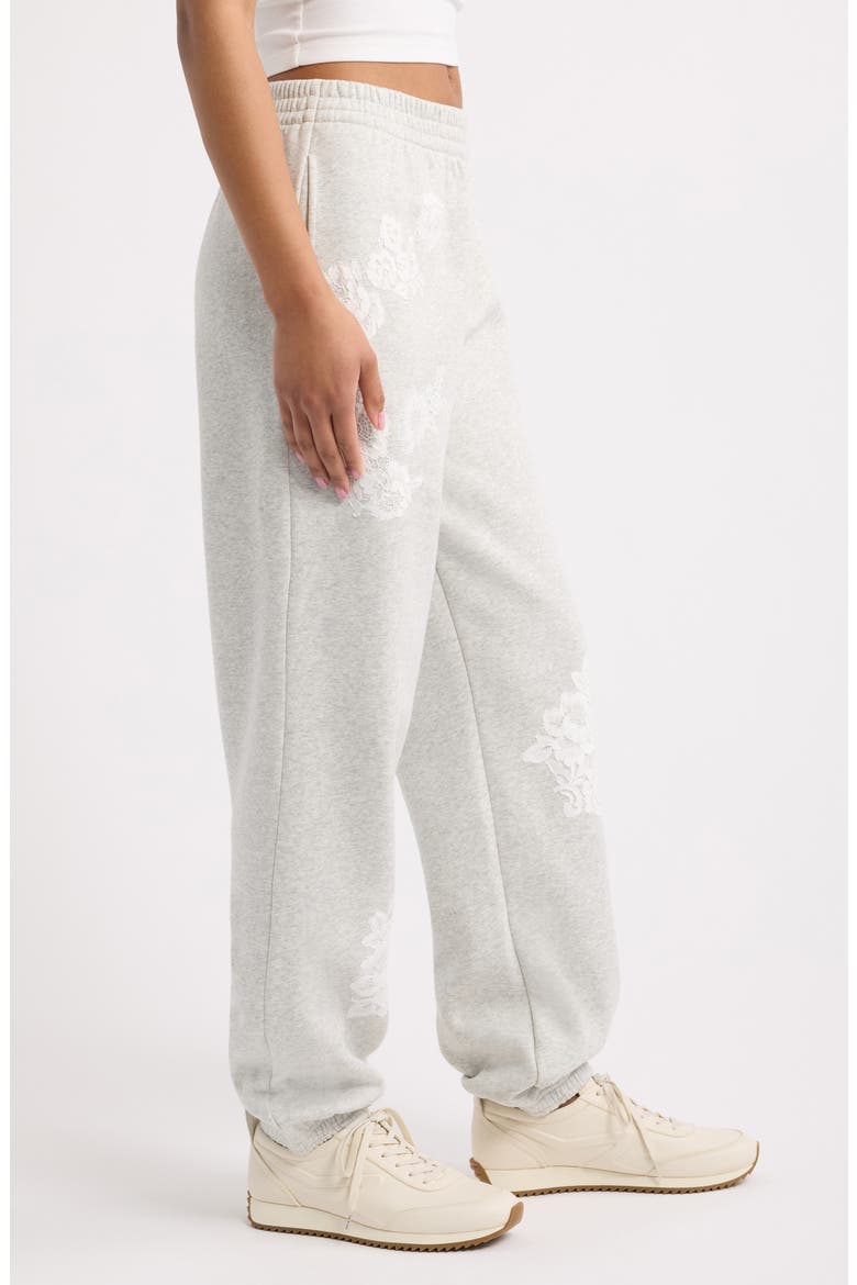Lilia Lace Appliqué Sweatpants, Alternate, color, SILVER FOG HEATHER