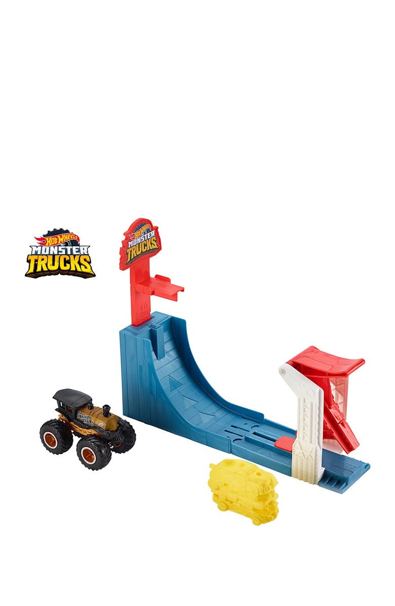 Mattel Hot Wheels(R) Monster Trucks Big Air Breakout Playset, Alternate, color, 