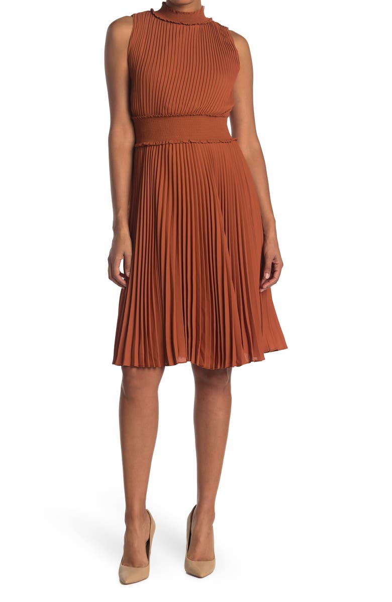 NANETTE NANETTE FOOTWR NANETTE LEPORE Pleated Sleeveless Dress, Main, color, 