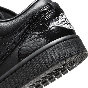 Air Jordan 1 Low SE Basketball Sneaker
