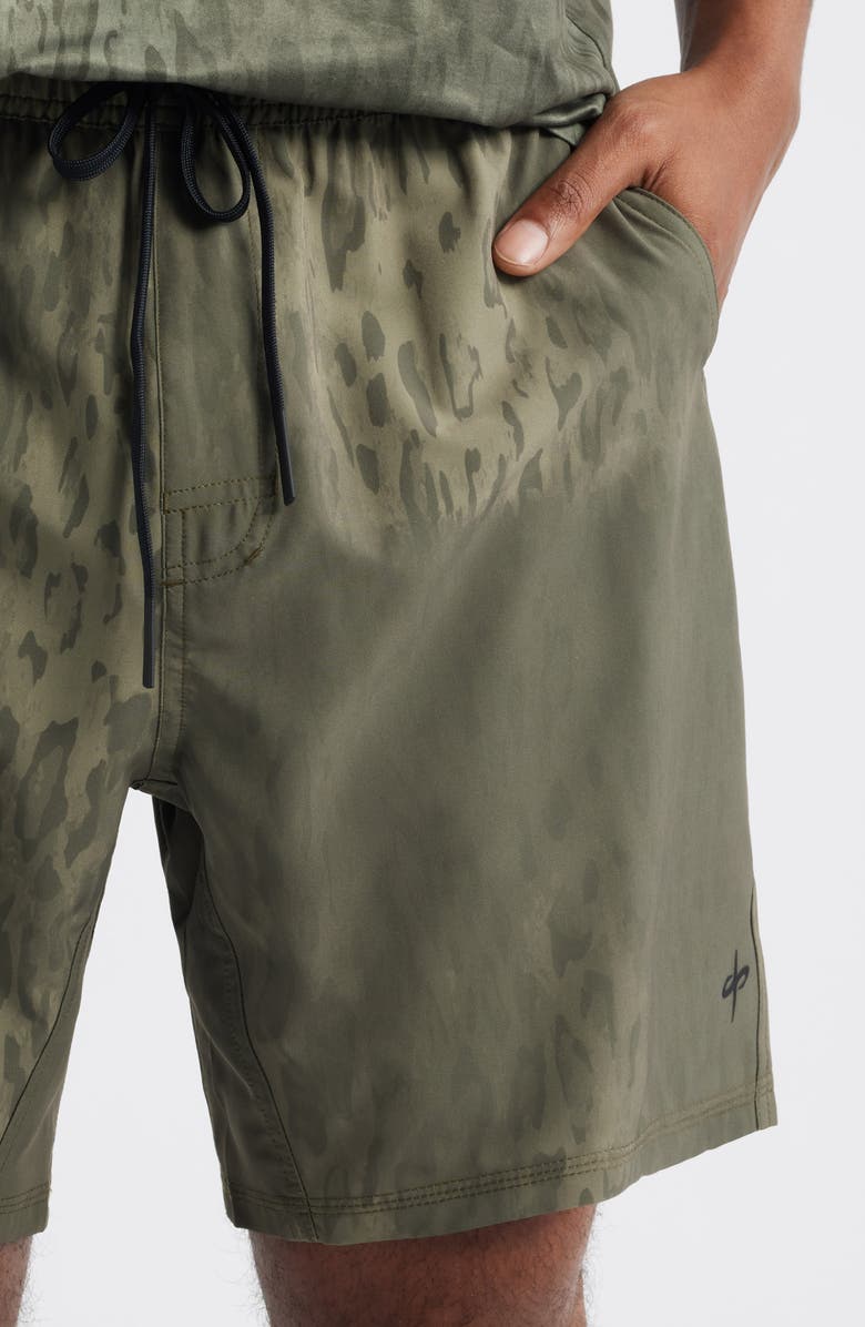 SANTO STUDIO Tempo Tech Shorts, Alternate, color, Cheetah Brown